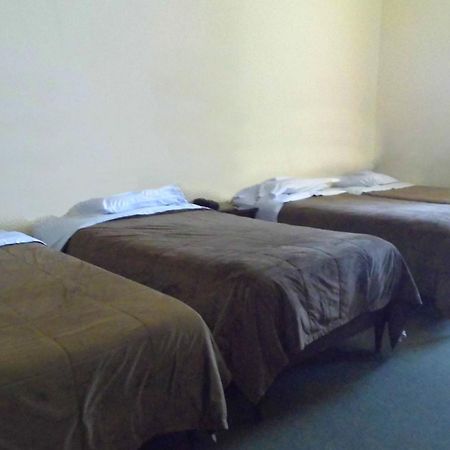 Don Alejandro Bed & Breakfast Trujillo Bagian luar foto
