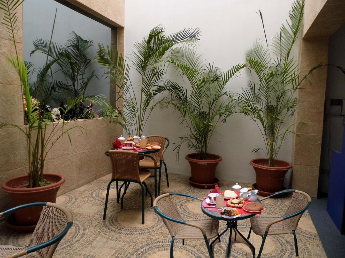 Don Alejandro Bed & Breakfast Trujillo Bagian luar foto