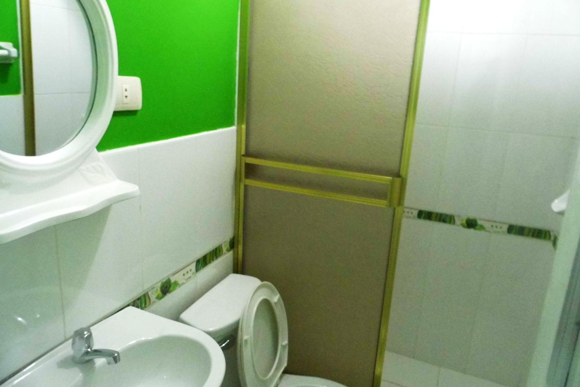 Don Alejandro Bed & Breakfast Trujillo Bagian luar foto